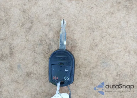 2014 Ford Mustang V6 from USA, damaged, VIN 1ZVBP8EM0E5275695